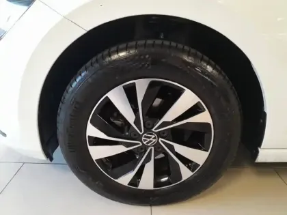 Photo 8 Volkswagen Polo  1.0 TSI 95ch Lounge Business Euro6d-T