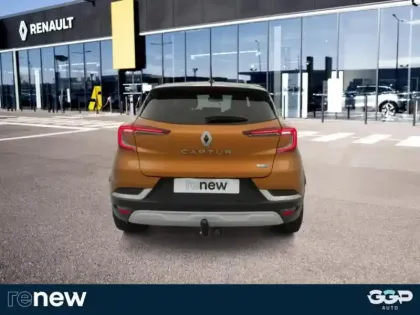 Photo 8 Renault Captur  1.6 E-Tech hybride 145ch Intens -21