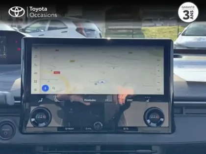 Photo 14 Toyota C-HR + 224ch 77kWh Design Grande Autonomie