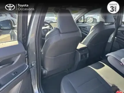 Photo 11 Toyota C-HR + 224ch 77kWh Design Grande Autonomie