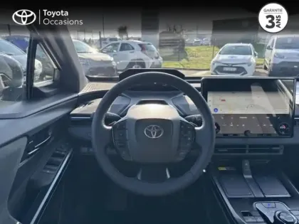 Photo 8 Toyota C-HR + 224ch 77kWh Design Grande Autonomie