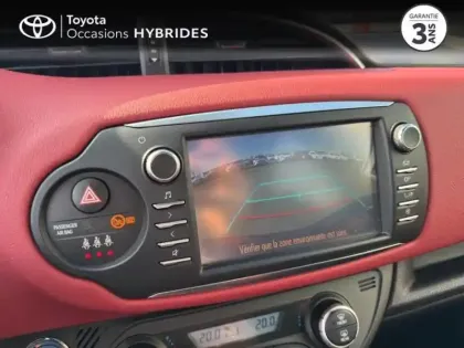 Photo 8 Toyota Yaris Gén. III Ph3 Collection 5