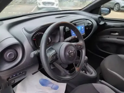 Photo 10 Toyota Aygo  X 1.0 VVT-i 72ch Dynamic S-CVT MY24