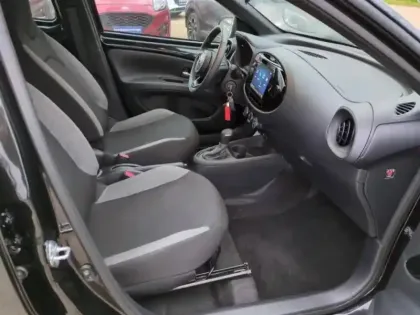 Photo 12 Toyota Aygo  X 1.0 VVT-i 72ch Dynamic S-CVT MY24