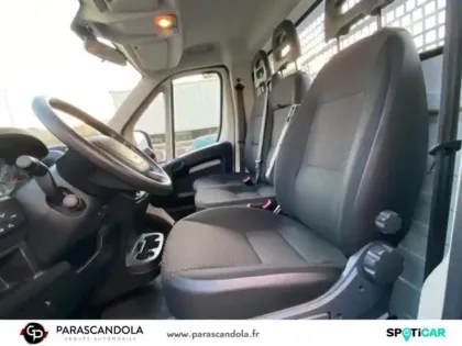 Photo 7 Peugeot Boxer  PlatCb 435 L4 2.2 BlueHDi 140 S&S Pro SR