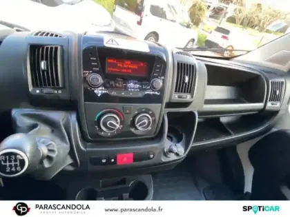 Photo 11 Peugeot Boxer  PlatCb 435 L4 2.2 BlueHDi 140 S&S Pro SR