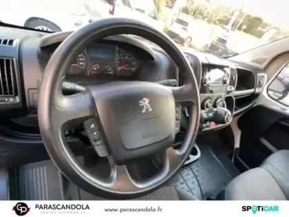 Photo 10 Peugeot Boxer  PlatCb 435 L4 2.2 BlueHDi 140 S&S Pro SR