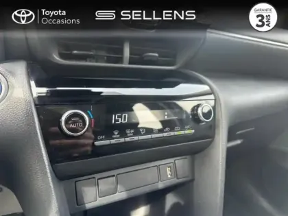 Photo 14 Toyota Yaris  Cross 116h Dynamic MY22