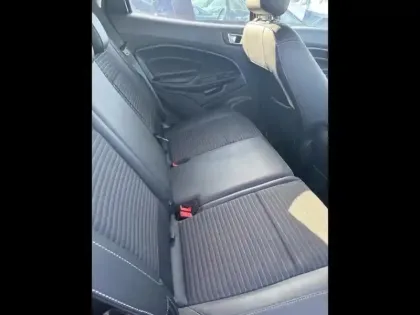 Photo 11 Ford Ecosport  1.5 TDCi 100 ch Titanium