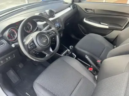 Photo 9 Suzuki Swift  1.2 Dualjet Hybrid 83ch Avantage