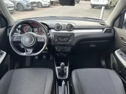 Photo 13 Suzuki Swift  1.2 Dualjet Hybrid 83ch Avantage