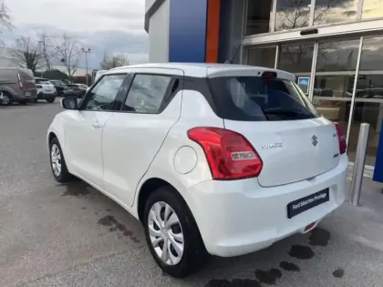 Photo 6 Suzuki Swift  1.2 Dualjet Hybrid 83ch Avantage