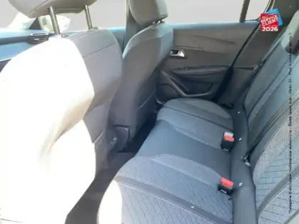 Photo 10 Peugeot 208  e- 136ch Allure