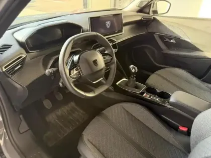 Photo 11 Peugeot 2008  1.2 100ch S&S Allure