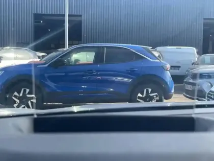 Photo 14 Citroën C4  PureTech 130ch S&S Shine Pack EAT8