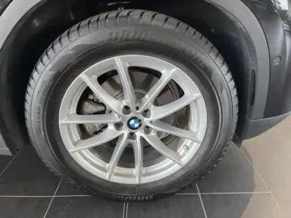 Photo 7 BMW X3  xDrive20i 184ch Business Design