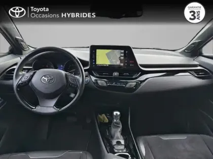 Photo 7 Toyota C-HR  122h Collection 2WD E-CVT RC18