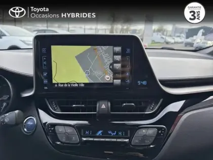 Photo 14 Toyota C-HR  122h Collection 2WD E-CVT RC18