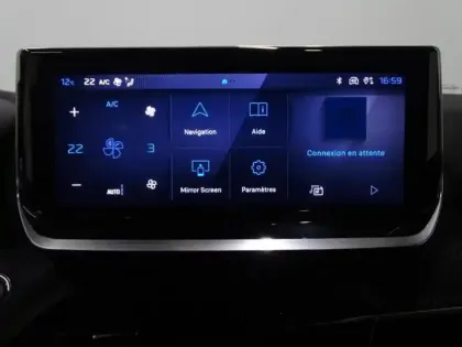 Photo 14 Peugeot 2008  1.2 Hybrid 145ch Allure e-DCS6