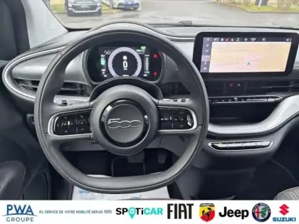 Photo 11 Fiat 500  Nouvelle  Berline MY22 Icône berline 42 kWh