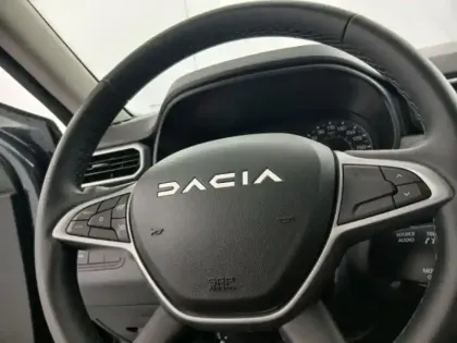 Photo 14 Dacia Duster  1.0 ECO-G 100ch  Essential 4x2