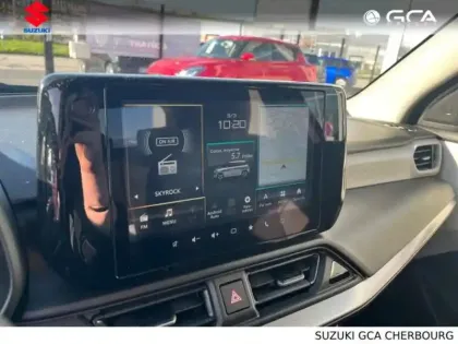 Photo 6 Suzuki Swift  1.2 Hybrid 83ch Pack Auto