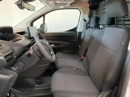 Photo 7 Peugeot Partner  Fourgon M Diesel 130ch Manuelle