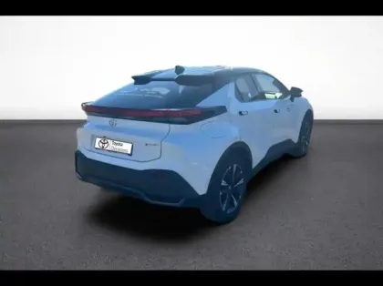 Photo 5 Toyota C-HR  2.0 Hybride Rechargeable 225ch Graphic MY26