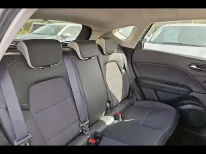 Photo 10 Renault Captur  1.3 TCe 140ch FAP Intens -21