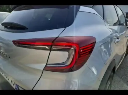 Photo 13 Renault Captur  1.3 TCe 140ch FAP Intens -21