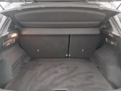 Photo 15 Renault Austral E-Tech hybrid 200 Techno esprit Alpine