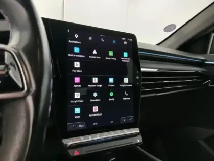 Photo 20 Renault Austral E-Tech hybrid 200 Techno esprit Alpine