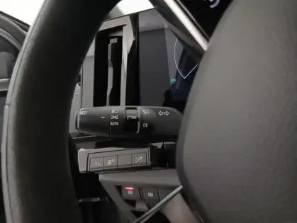 Photo 26 Renault Austral E-Tech hybrid 200 Techno esprit Alpine