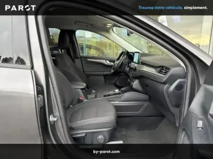 Photo 22 Ford Kuga Gén. III Ph1 Titanium 5