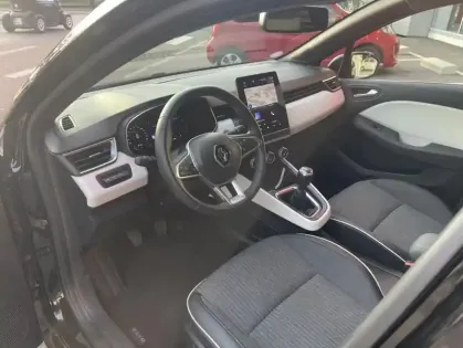 Photo 6 Renault Clio TCE 90CH TECHNO