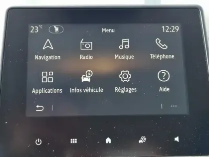 Photo 29 Renault Clio Gén. V (BJA) Ph2 Evolution 5