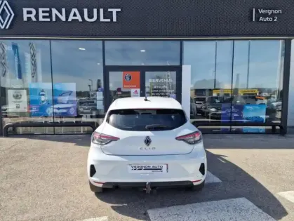 Photo 33 Renault Clio Gén. V (BJA) Ph2 Evolution 5