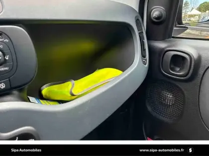 Photo 26 Fiat Panda  1.0 70 ch Hybride BSG S/S