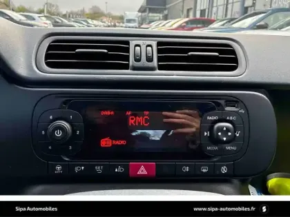 Photo 25 Fiat Panda  1.0 70 ch Hybride BSG S/S