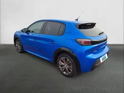 Photo 6 Peugeot 208  Electrique 50 kWh 136ch