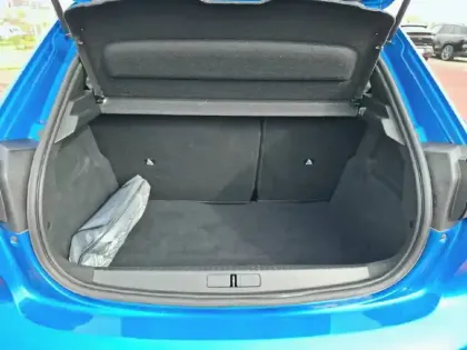 Photo 5 Peugeot 208  Electrique 50 kWh 136ch