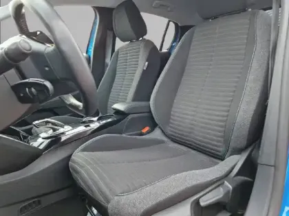 Photo 10 Peugeot 208  Electrique 50 kWh 136ch