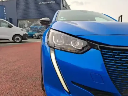 Photo 15 Peugeot 208  Electrique 50 kWh 136ch
