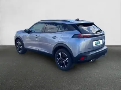 Photo 6 Peugeot 2008  Hybrid 136 e-DCS6