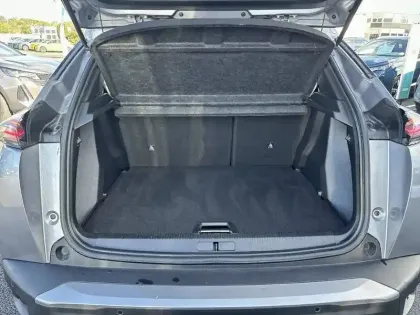 Photo 5 Peugeot 2008  Hybrid 136 e-DCS6