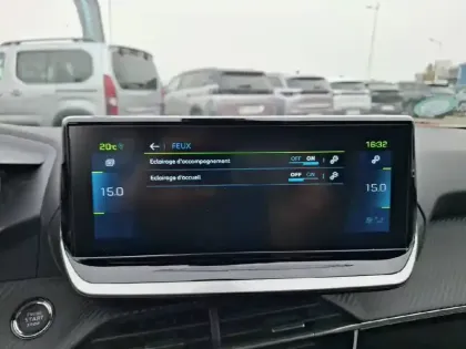 Photo 30 Peugeot 208  Electrique 50 kWh 136ch