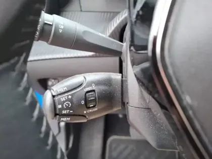 Photo 20 Peugeot 208  Electrique 50 kWh 136ch