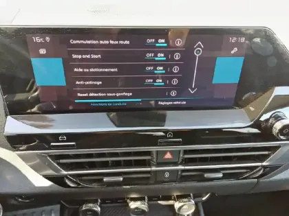 Photo 45 Citroën C4  PureTech 130 S&S EAT8