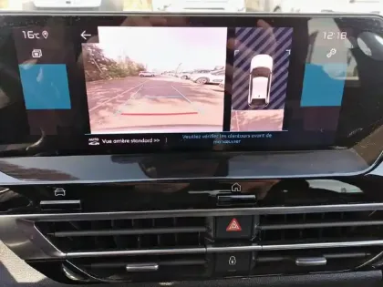 Photo 18 Citroën C4  PureTech 130 S&S EAT8