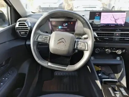 Photo 8 Citroën C4  PureTech 130 S&S EAT8